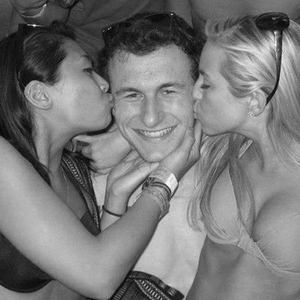 真人毛片免费的毛
